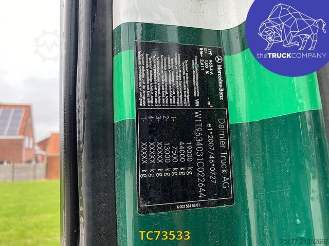 Standard-SZM Mercedes-Benz Actros 1848