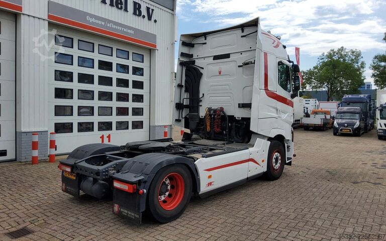 Standard-SZM Renault T T 520 HIGH SLEEPER 4x2 EURO 6 - 33-BPH-4