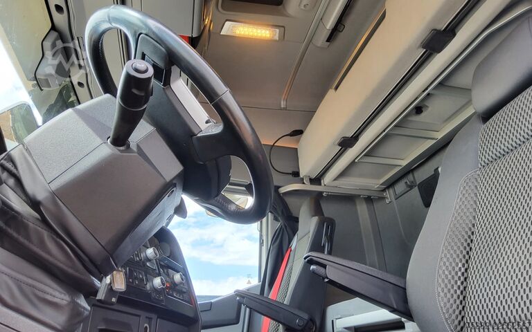 Standard-SZM Renault T T 520 HIGH SLEEPER 4x2 EURO 6 - 33-BPH-4