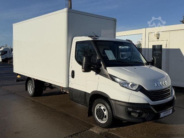 Transporter mit Koffer IVECO IVECO 35C16H