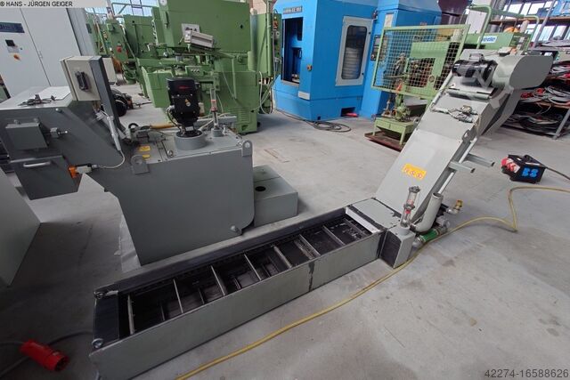 Milling Machine - Vertical Deckel Maho DMC 63V