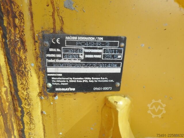 Mini excavator Komatsu PC45-MR mit POWERTILT