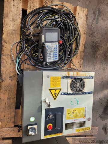 3 industrial robots Fanuc Ltd LR Mate 200iB 3L