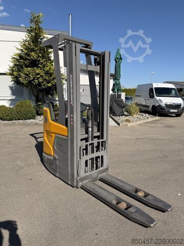 Palettenstapler Jungheinrich ERC 214i lion 4.7m/ 2022y/ 1059h