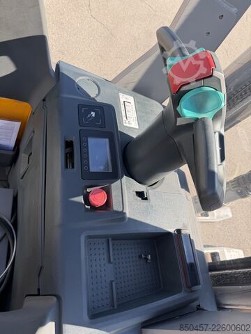 Palettenstapler Jungheinrich ERC 214i lion 4.7m/ 2022y/ 1059h