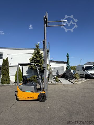 Elektrisch – 3 Räder Jungheinrich EFG115 4.5m/ 2021y/ 828h