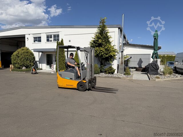 Elektrisch – 3 Räder Jungheinrich EFG115 4.5m/ 2021y/ 828h