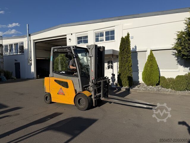 Elektrisch – 4 Räder Jungheinrich EFG S30 4.7m/ 4v/ 5379h