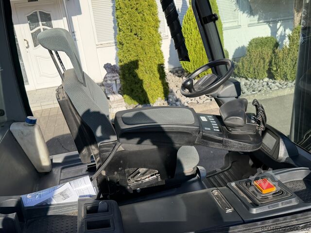 Elektrisch – 4 Räder Jungheinrich EFG S30 4.7m/ 4v/ 5379h