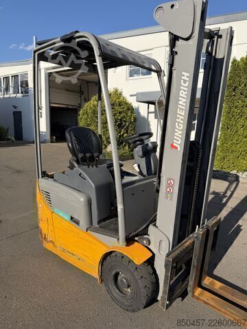 Electric - 3 wheels Jungheinrich EFG 110 2022y/ 3.3m/ 1127h