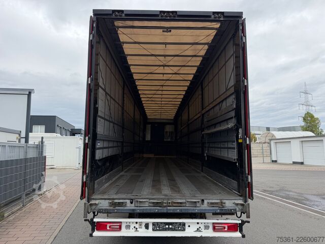 Semitrailer  Göbel Rollerbett Mega AIRCARGO Hyrdraul. Hubdach