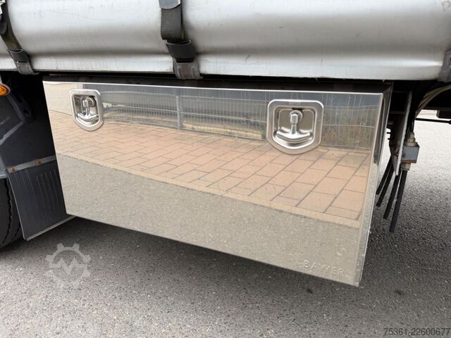 Semitrailer  Göbel Rollerbett Mega AIRCARGO Hyrdraul. Hubdach