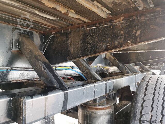 Loading platform with walls REGIS N06T31 TELE
