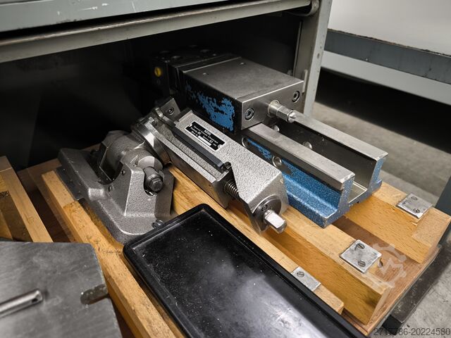 Universal tool milling machine DECKEL FP4M aktiv digital