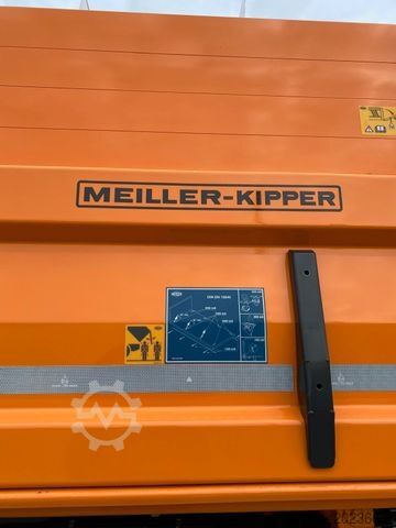 Sonstige MERCEDES-BENZ 2235 Arocs 4x4 Kipper Winterdienst /nur 20 tkm