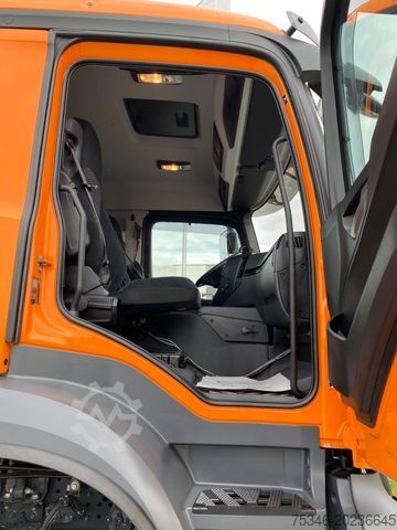 Sonstige MERCEDES-BENZ 2235 Arocs 4x4 Kipper Winterdienst /nur 20 tkm