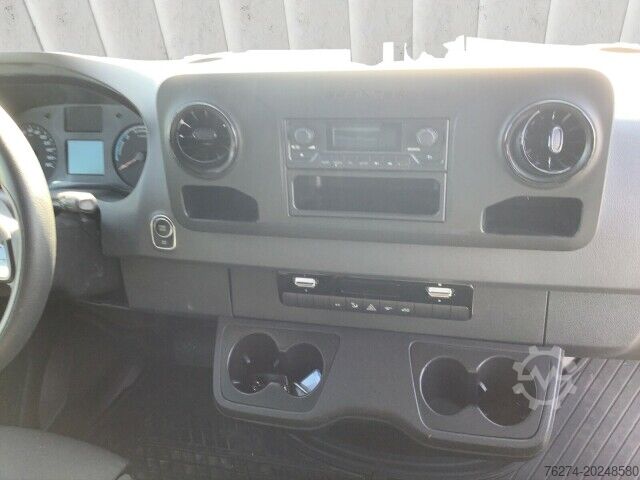 High top van Mercedes-Benz eSprinter 312 Kasten Hochdach Standard Elektro