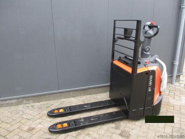 Pallet truck TOYOTA LPE 200