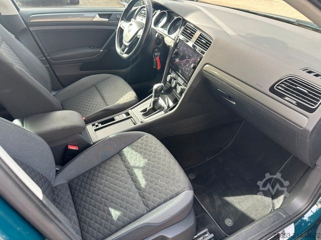 Minibus VOLKSWAGEN Golf Variant TDI DSG JOIN*LED*Klimaaut.*Stand*