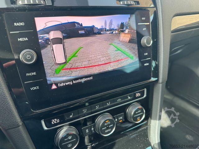 Minibus VOLKSWAGEN Golf Variant TDI DSG JOIN*LED*Klimaaut.*Stand*