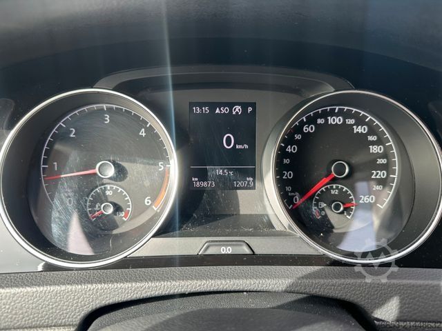 Minibus VOLKSWAGEN Golf Variant TDI DSG JOIN*LED*Klimaaut.*Stand*