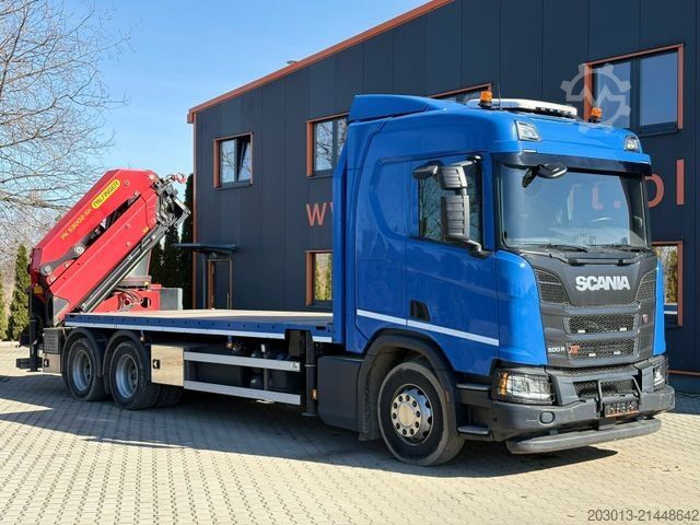 Flatbed truck SCANIA R500 6x4 Pritsche mit Kran Palfinger PK53002 SH