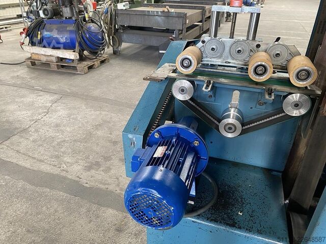 2-band vertical side sander for straight or shaped parts Omef 