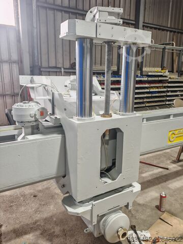 Used, fully repaired GMM AXIA 38 milling machine GMM Axia 38