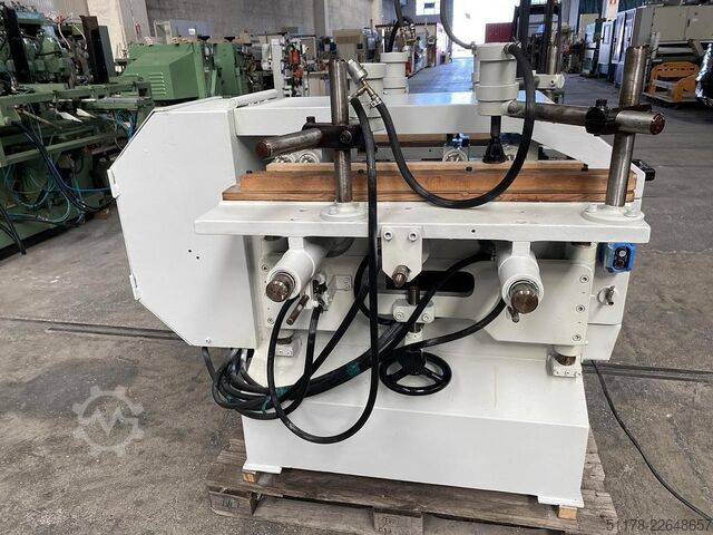 Sicma brand double horizontal drilling and oscillating machine with 3 drilling spindles and 1 osc... Sicma 