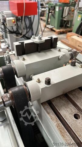Sicma brand double horizontal drilling and oscillating machine with 3 drilling spindles and 1 osc... Sicma 