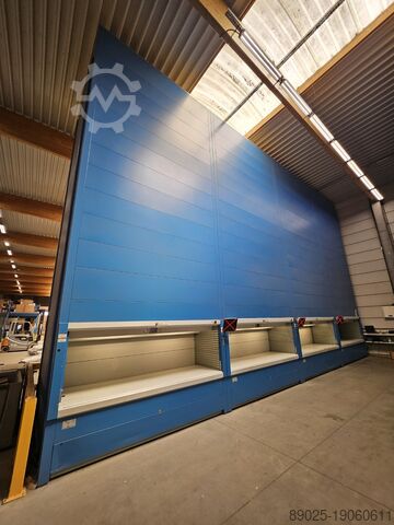 Storage elevator Kardex Shuttle XP
