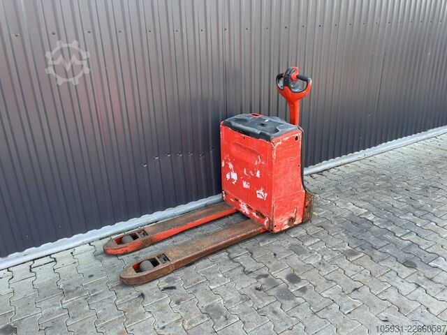 Electric Pallet Truck Linde T16