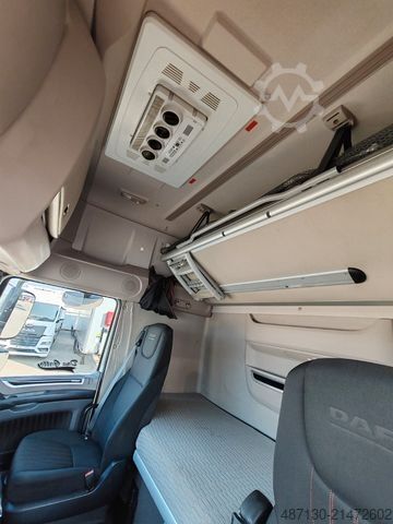 Volume tractor unit DAF XF 106.480 SSC mega