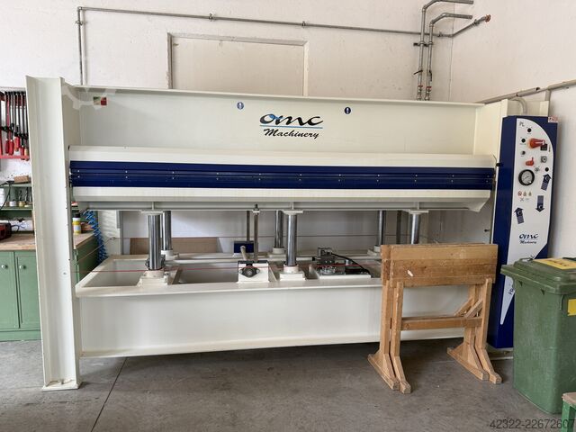 Furnierpresse OMC 