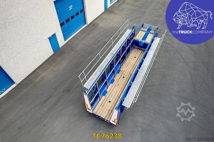 Semi low-loader Hoet Trailers Concrete wall transport