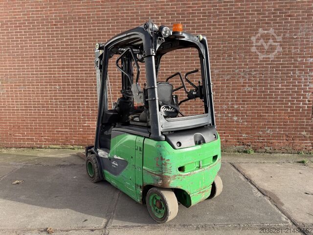 Elektro 4 Rad-Stapler Linde E20PH-02