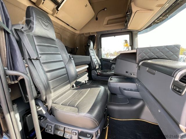 Truck mounted crane SCANIA R 520 BL 6x2 / Highline/ PK 17.001 SLD/ Funk/ E6