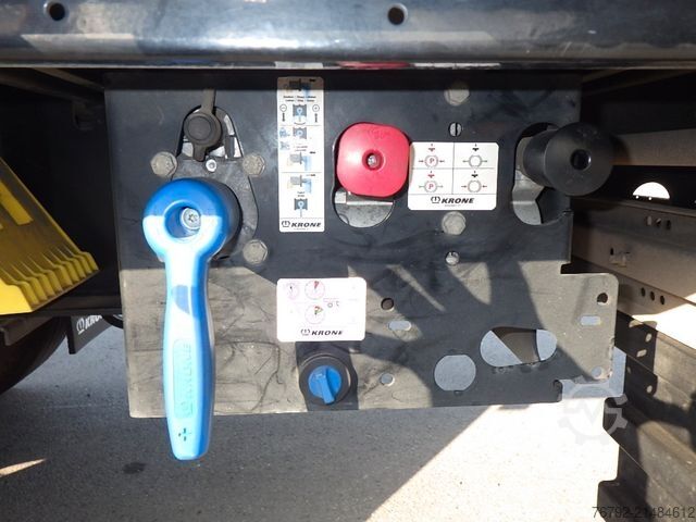 Auflieger mit offener Pritsche KRONE SDP 27 Tautliner/Edscha/Lift/Pal-Ka./LASI Geträn