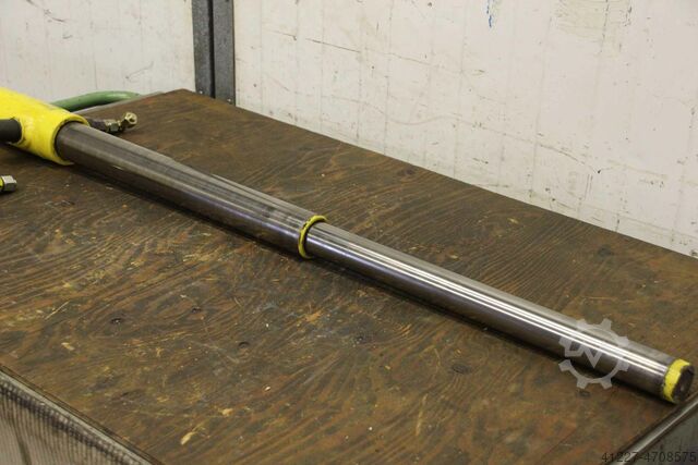 Telescopic cylinder unbekannt Hub 990 mm