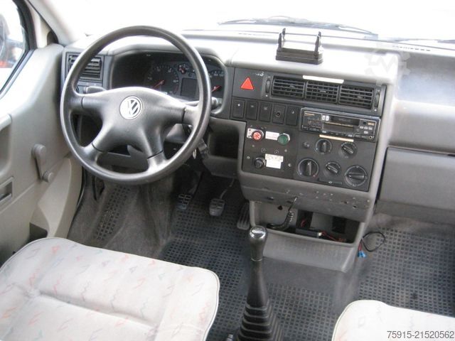 Feuerwehrfahrzeug VW T4 TDI syncro LR Einsatzfz. 6 Sitzer *48.000 KM*