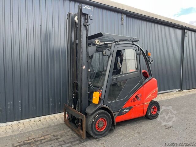 Treibgasstapler Linde H30T-02