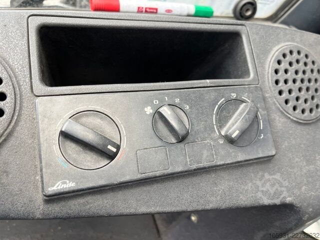 Treibgasstapler Linde H30T-02