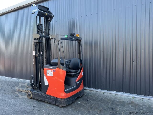 Schubmaststapler Linde R14-01
