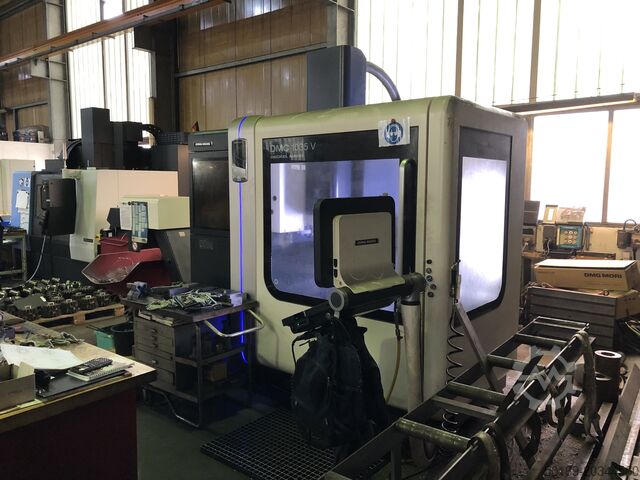 3-Achs-Vertikal-Bearbeitungszentrum DMG MORI DMC 1035 V