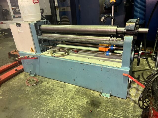 Blechbiegemaschine - 3 Walzen BERNARDO MRB 1270 x 4