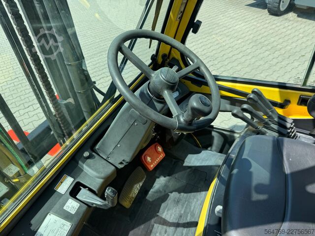 Forklift Hyster H 5.5 XM // Full cabin // Only 6135 hour