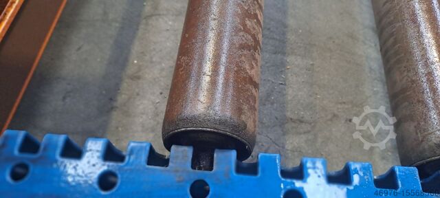Roller conveyor Belt conveyor Pallet roller conveyor Rollenbahn 3.870 mm