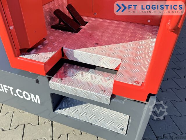 Vierwegestapler Combilift C3000GST GAS TRIPLEX 8300 FREE LIFT TOP1