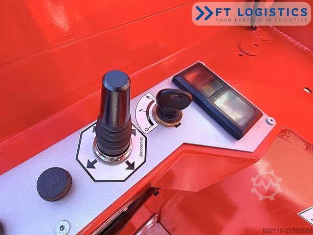 Vierwegestapler Combilift C3000GST GAS TRIPLEX 8300 FREE LIFT TOP1