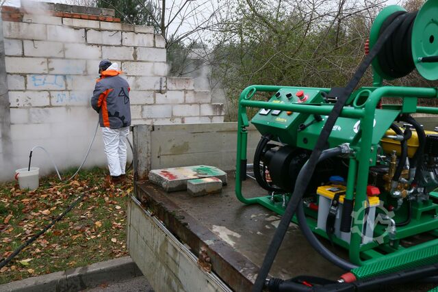 Mobile steam and hot water generator Cristanini Ghibli DHR 8